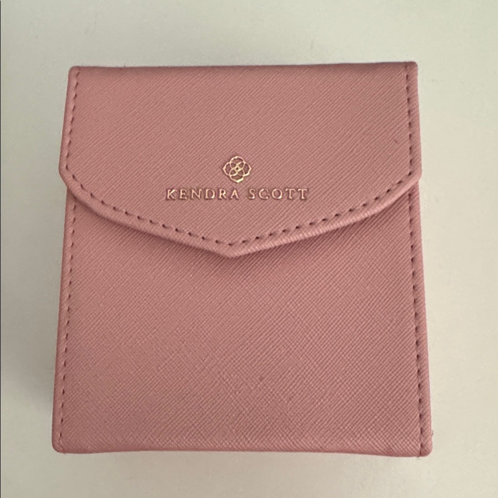 Kendra Scott Pink Jewelry Pouch / Travel Case